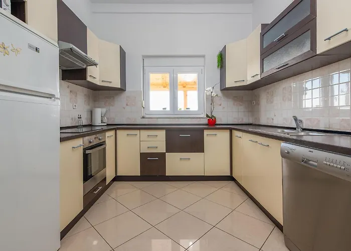 Apartamento Stunning In Maslenica